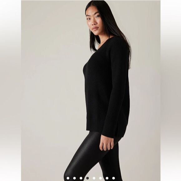 Athleta- Women’s Black Hanover Refined V-Neck Wool Blend Sweater, Size XL - Picture 10 of 16